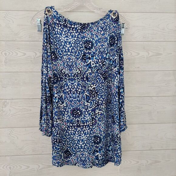 Cable & Gage Blue Top Medium Tunic Slit Sleeves Chrome Grommet Accents - Picture 8 of 10